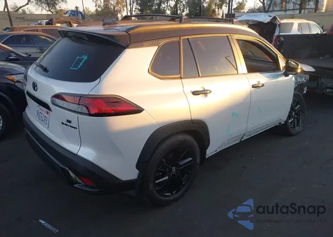 2025 Toyota Corolla Cross Hybrid Nightshade Edition из США, поврежденный, VIN 7MUFBABG1SV084307